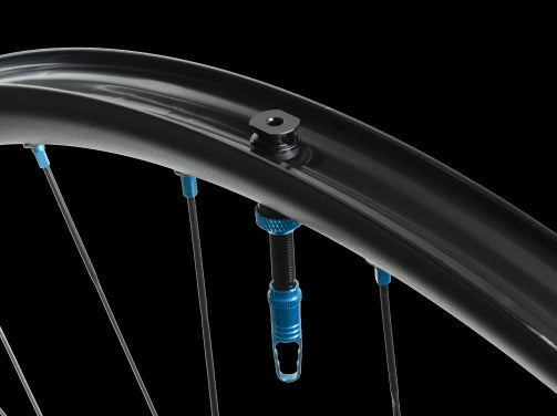 "Gnarly High - Flow Tubeless Valve - GNARLY OZ"