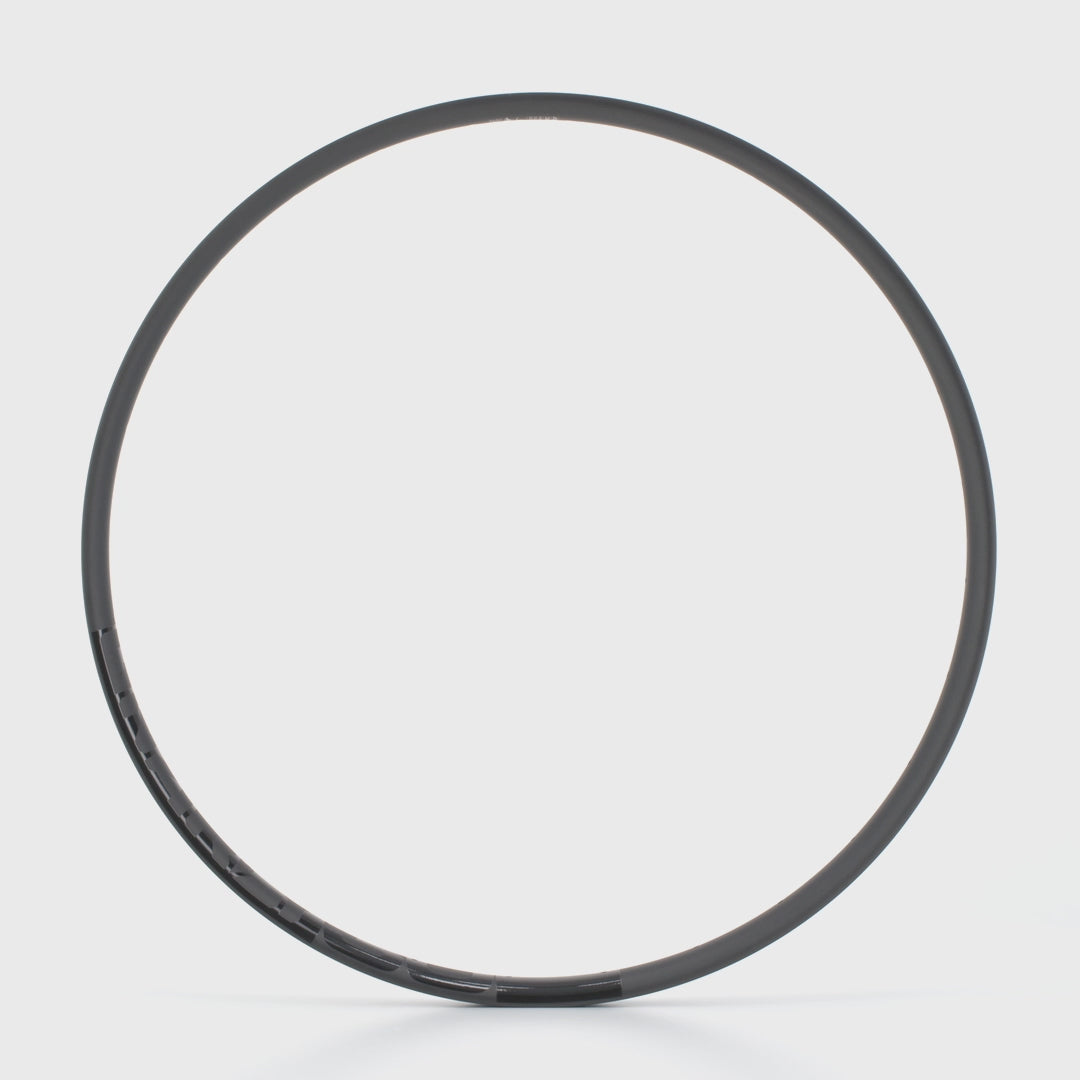 Gnarly 30mm Internal Carbon Mtn Bike Rim Video